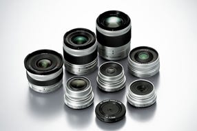 Q-mount lenses